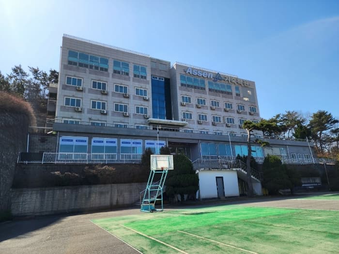 충청남도 태안군 안면읍 중신로 422 외 8 필지