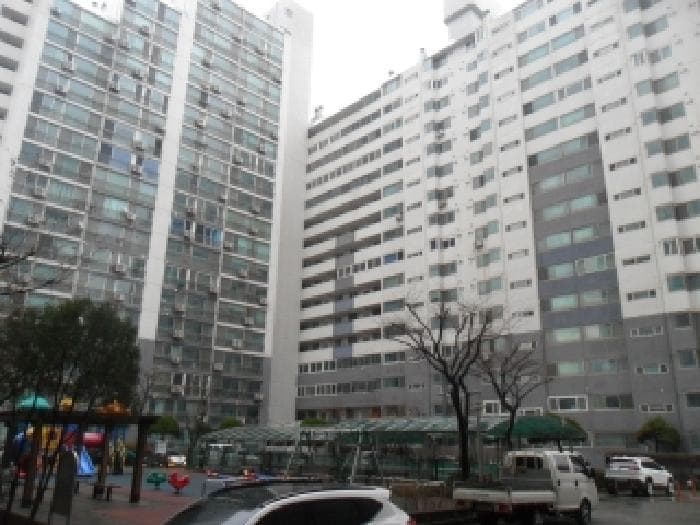 충청남도 서산시 동문동 137-2 현대아파트 102동 13층1312호