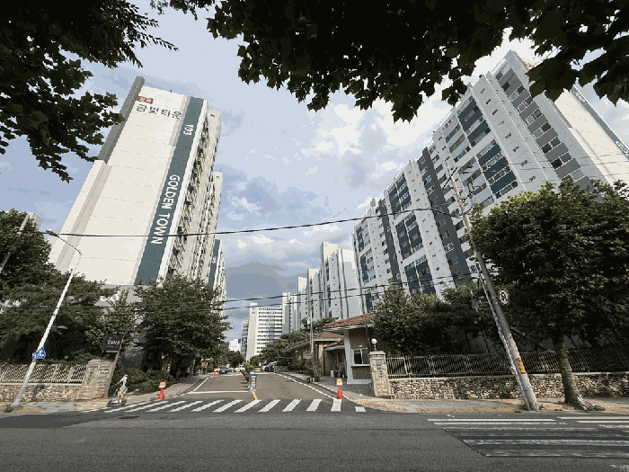 대구광역시 북구 구암동 655 칠곡금빛타운 106동 1층102호