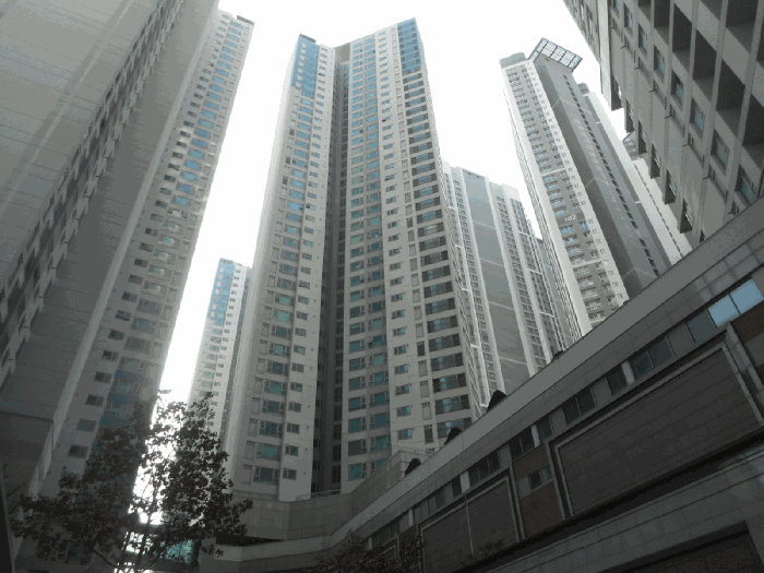 대구광역시 수성구 두산동 105 대우트럼프월드수성  제37층 제이동 3703호