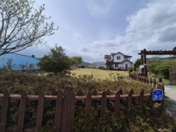 경상북도 경주시 양남면 하서리 1042-6 외 2 필지