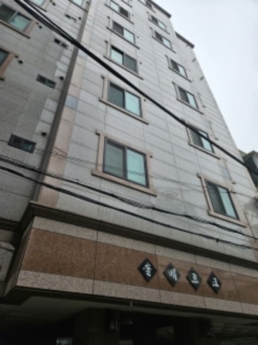부산광역시 동래구 동래로15번길 8, 8층801호 (온천동,솔베르크주건축물제1동)
