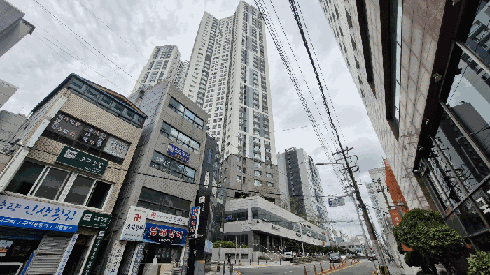 부산광역시 동구 초량동 1226 범양레우스 센트럴베이 105동 지하1층비107호