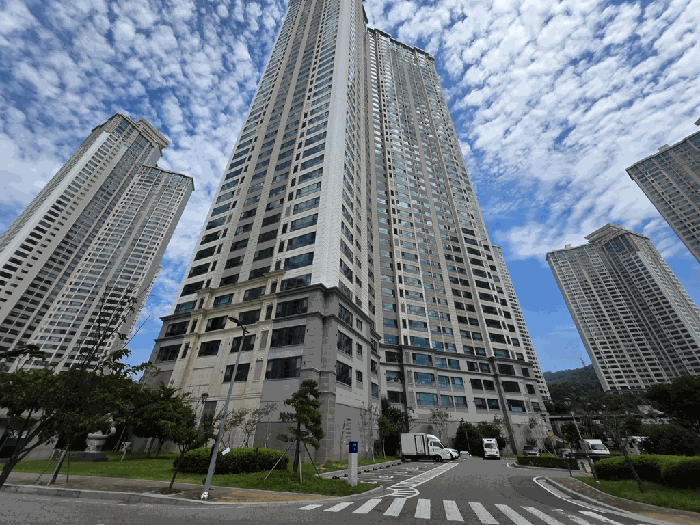 부산광역시 남구 용호동 944 오륙도 에스케이뷰 아파트 112동 4층403호