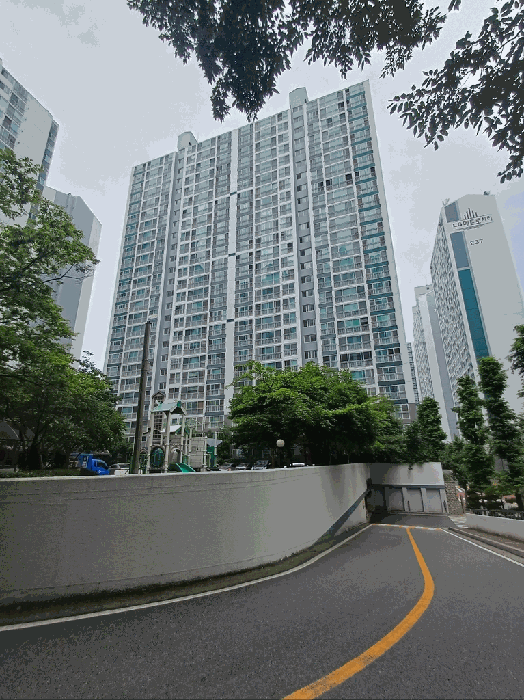 부산광역시 남구 용호동 176-30 엘지메트로시티 209동 22층2201호