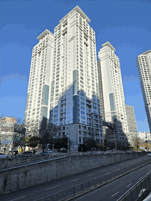 부산광역시 해운대구 중동 1754-3 이안해운대 103동  9층 제903호