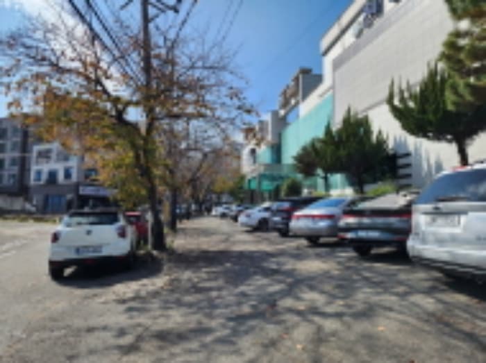 경상남도 양산시 평산북2길 28, 에이동 1층101호 (평산동,흥산온천렌드) 외 3 필지 외 4개 호
