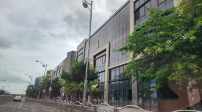 경상남도 양산시 물금읍 증산역로 177, 1층1-013호 (라피에스타양산)