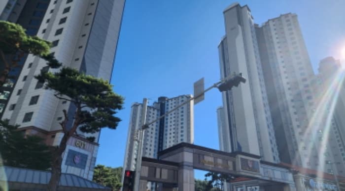 경상남도 양산시 물금읍 새실로 116, 605동 24층2401호 (양산물금대방노블랜드6차더클래스)