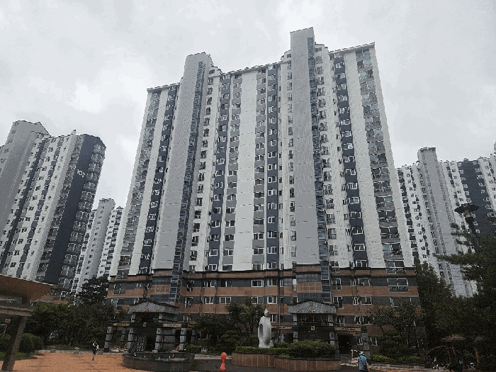 경상남도 양산시 물금읍 범어리 2676-6 양산물금우남퍼스트빌 108동 7층704호