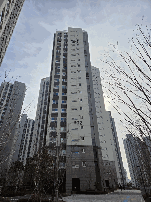 울산광역시 중구 복산동 832 번영로센트리지3단지 302동 6층602호