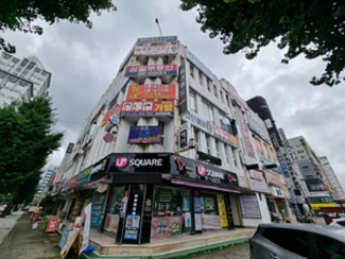 경상남도 창원시 성산구 중앙대로83번길 13, 지하층19호 (중앙동,삼일상가)