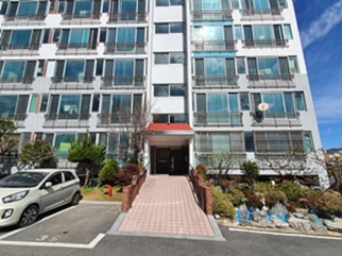 경상남도 김해시 김해대로2463번길 25-1, 101동 1층 106호 (삼정동,화인아파트)