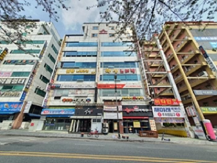 경상남도 김해시 대청동 301-6 새미래트윈스빌딩  7층701호 외 1개 호