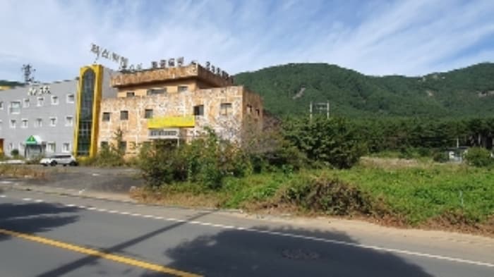 경상남도 창원시 마산합포구 진전면 팔의사로 435 외 1 필지