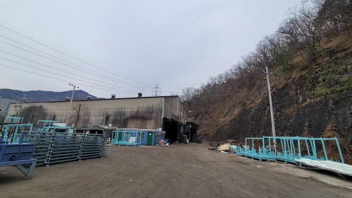 경상남도 함안군 칠원읍 무기리 920-21 외 1 필지 외 1개 동