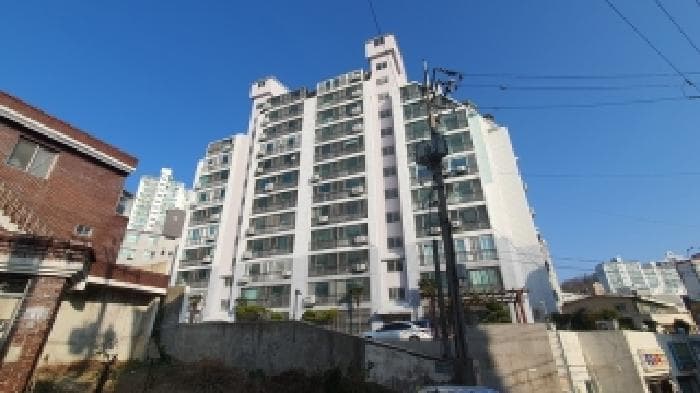 경상남도 창원시 마산합포구 자산동 25-5 형제아파트  8층801호