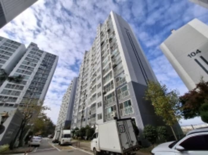 경상남도 사천시 용현면 죽천강길 56, 107동 9층904호 (동강아뜨리에)