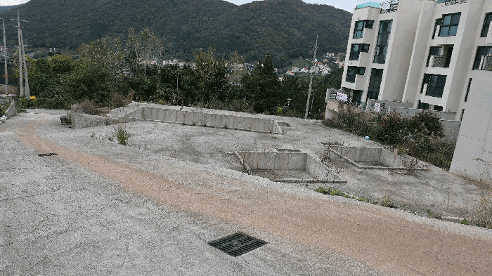 경상남도 산청군 단성면 운리 323 주1동 외 1 필지