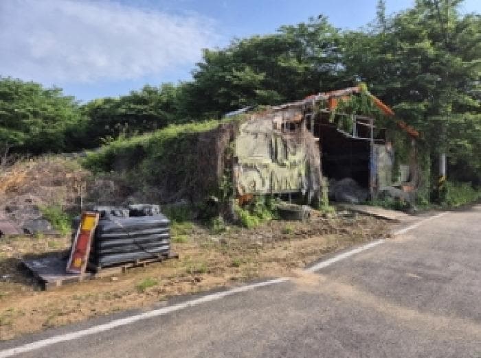 경상남도 고성군 거류면 은월리 504-1
