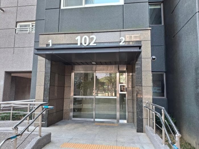경상남도 거제시 일운면 지세포리 1412 거제코아루파크드림 102동 2층202호