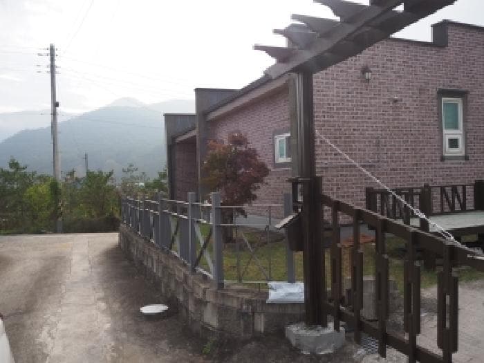 경상남도 창녕군 도천면 덕곡리 680-4 1동호 외 1 필지