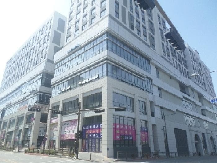 전북특별자치도 전주시 덕진구 송천동2가 1329-1 로마네시티현대썬앤빌전주  1층141호