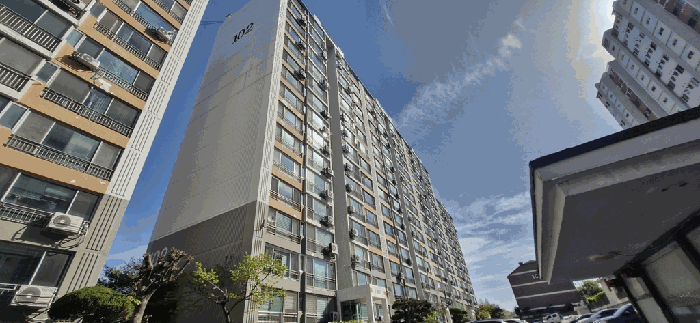 전북특별자치도 전주시 완산구 서신동 5-10 롯데아파트 102동 15층 1501호