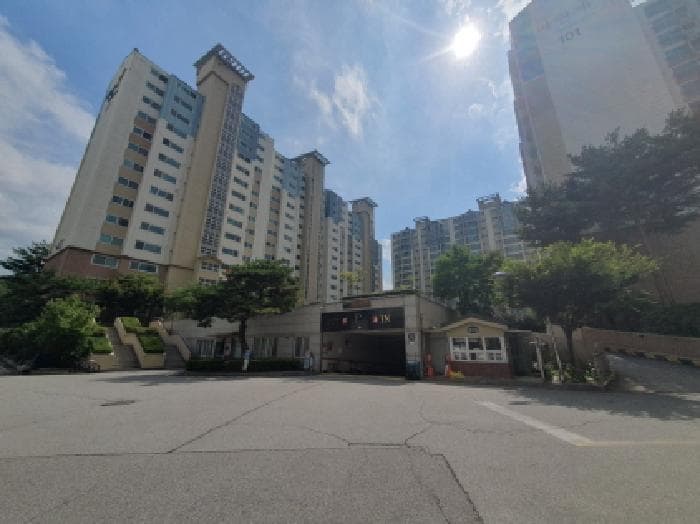 경기도 가평군 가평읍 읍내리 771-1 가평에이원파란채아파트 103동 2층202호