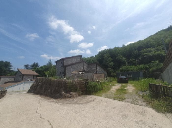 경기도 가평군 설악면 엄소리 455-4 외 1 필지