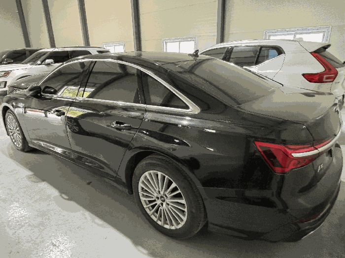 아우디 A6 45 TFSI 2021년식