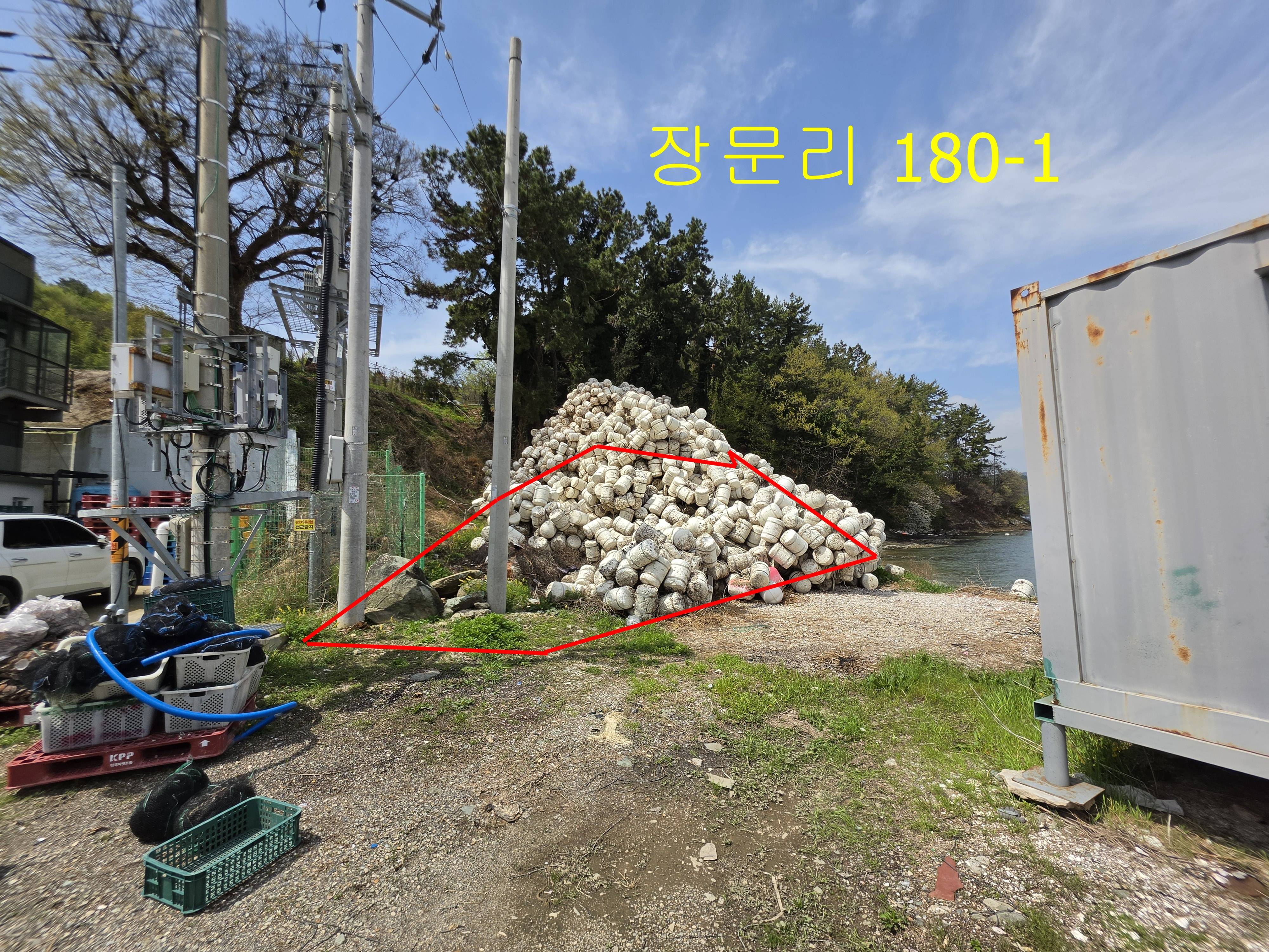 2012050852702