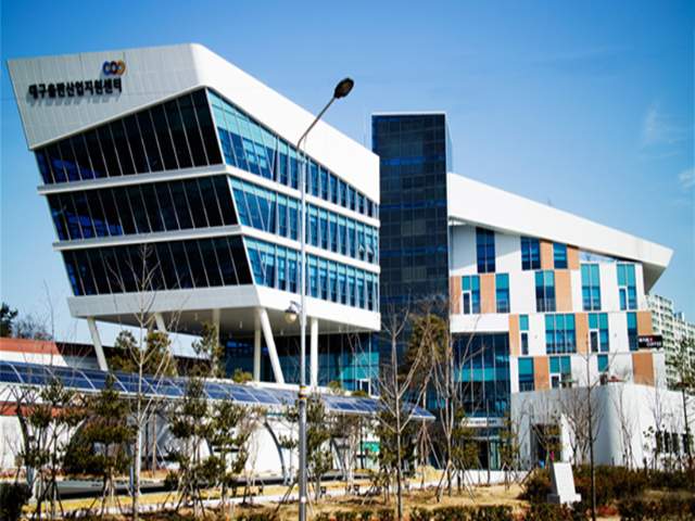 20230100003790 1