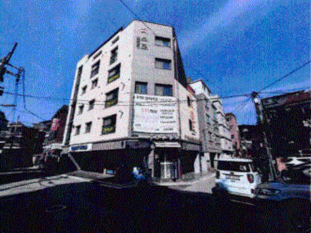 20240100003584 1