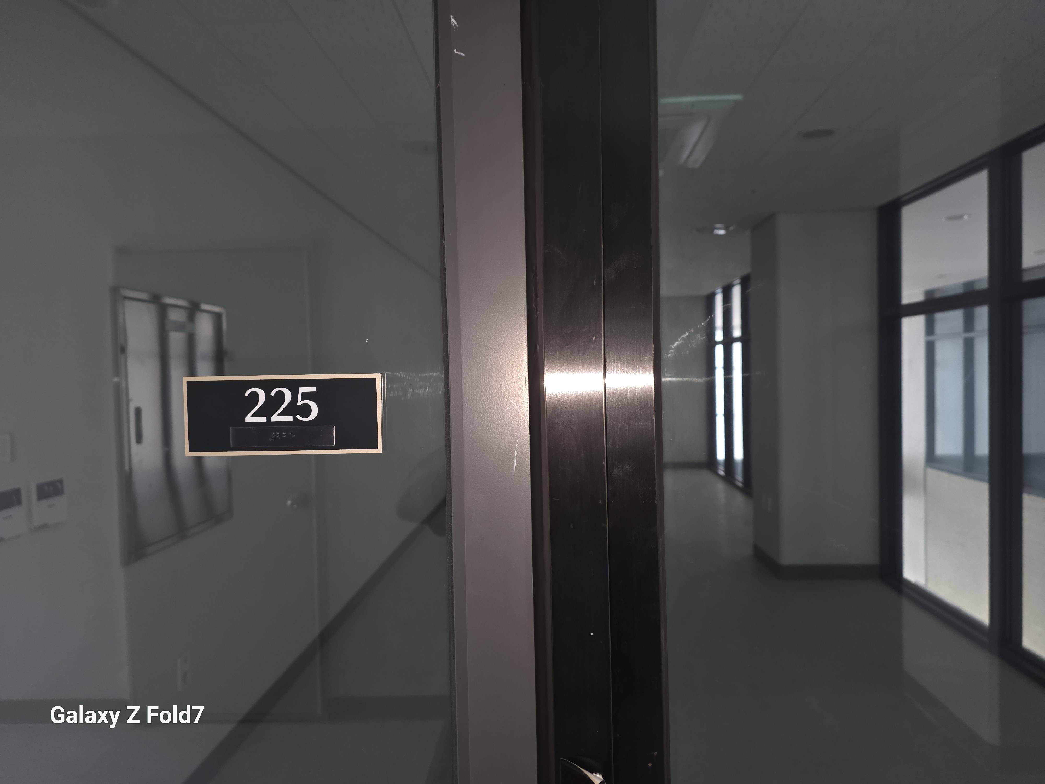 20260800046273 1