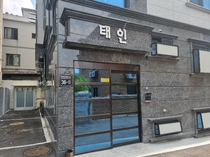 1층 출입구