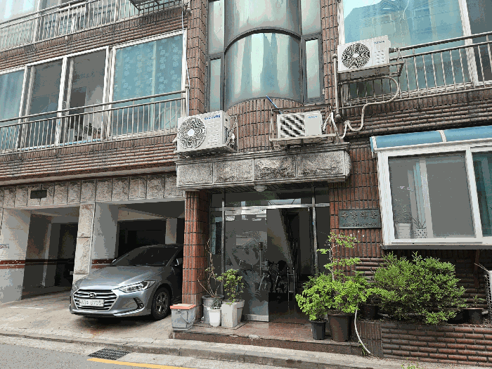 본건소재건물