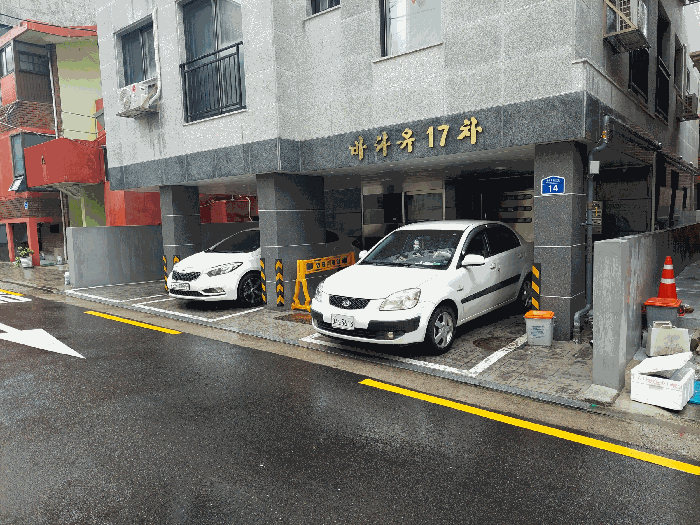 본건 1층 필로티주차장 부분 이용현황