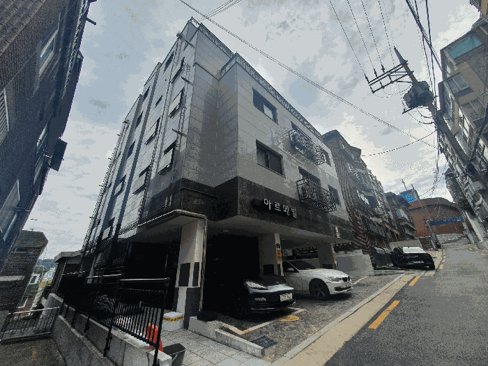 본건 소재 건물