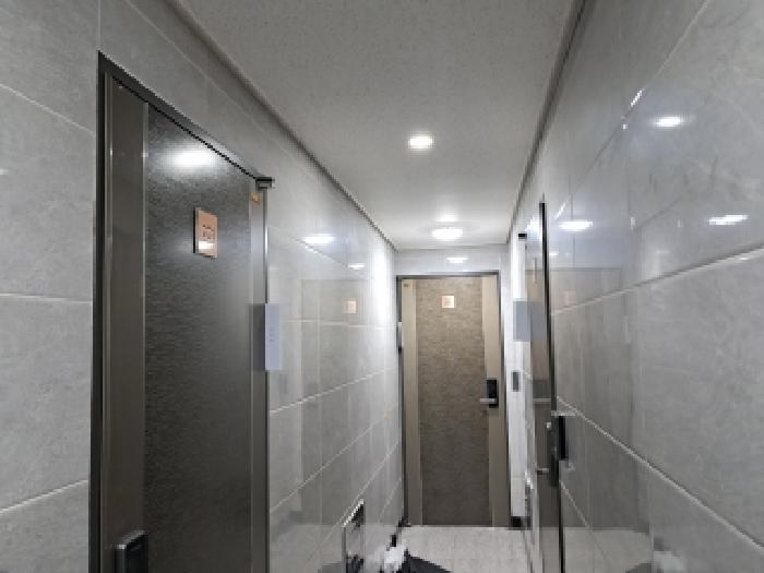 세대현관문