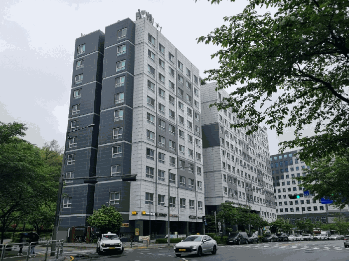 강남푸르지오시티1차 전경(남서측에서 촬영)