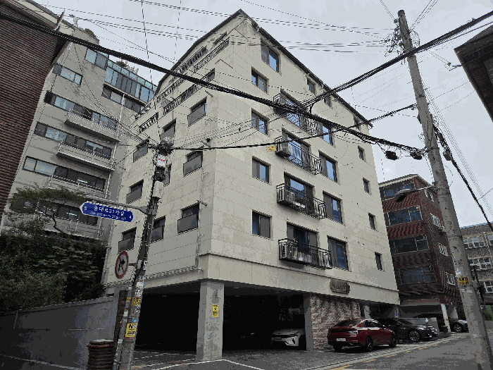 본건 동 전경