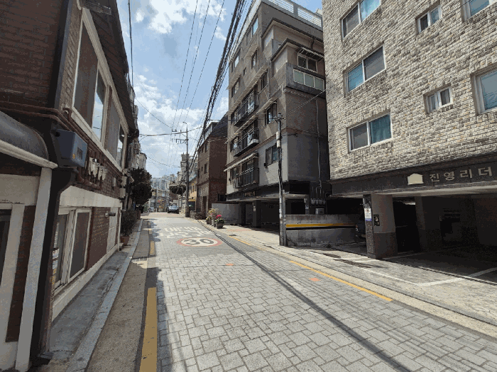 부근 전경(북동-> 남서방향)
