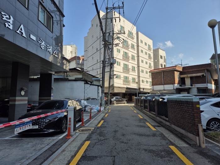 부근 잔경(서측-> 동측방향)
