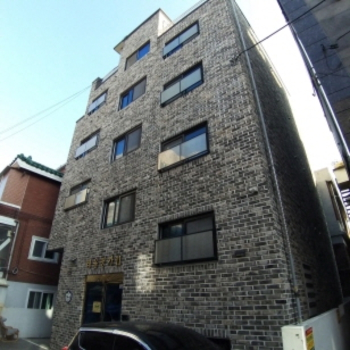 건물 전경