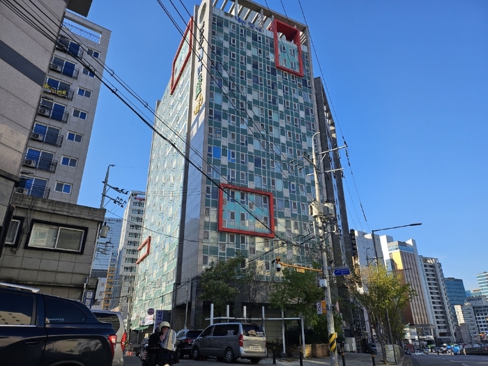 일련번호(5) 전경