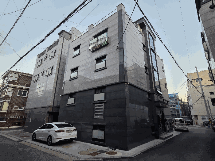 건물 전경