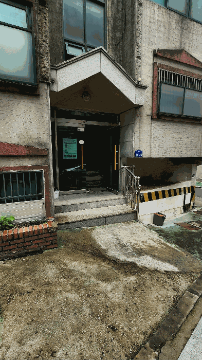 공동출입구