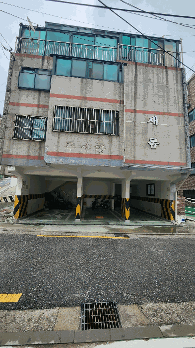 본건건물 전경