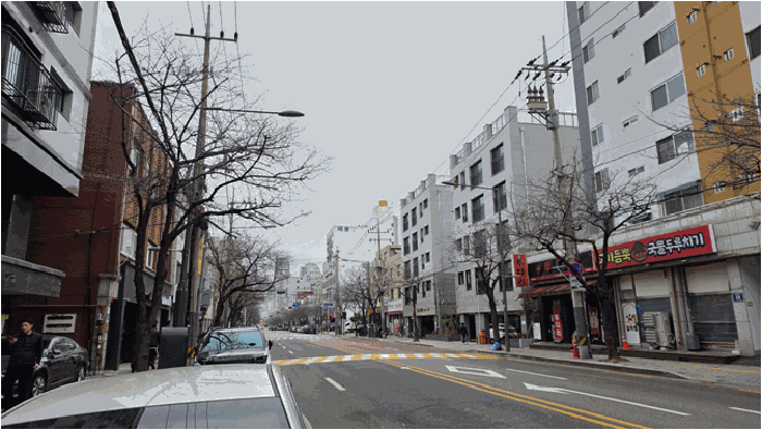 주위환경(본건 남동측 전경)